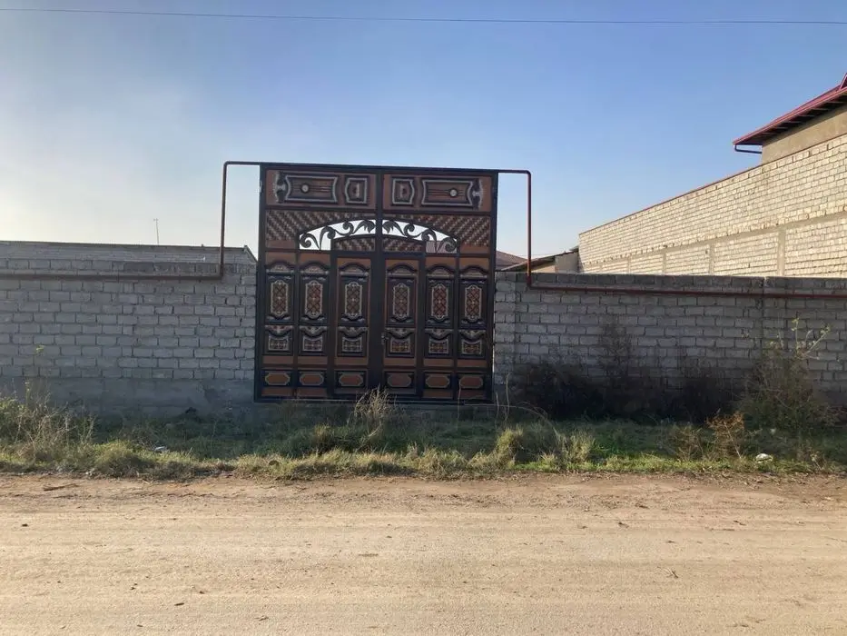 Yer sotiladi 6 sotix