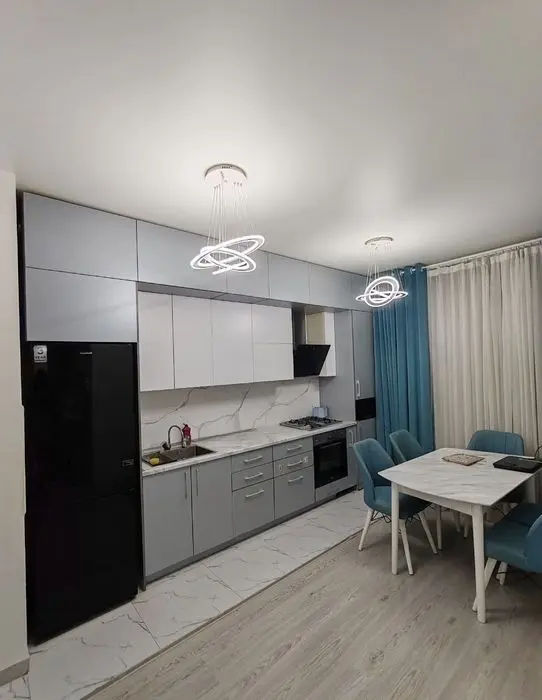Паркентский продаю Однокомнатную ж/к Parkent Plaza