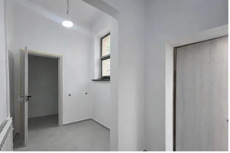 Срочна Продаётся Первая Линия | Новомосковский | Стадион Старт