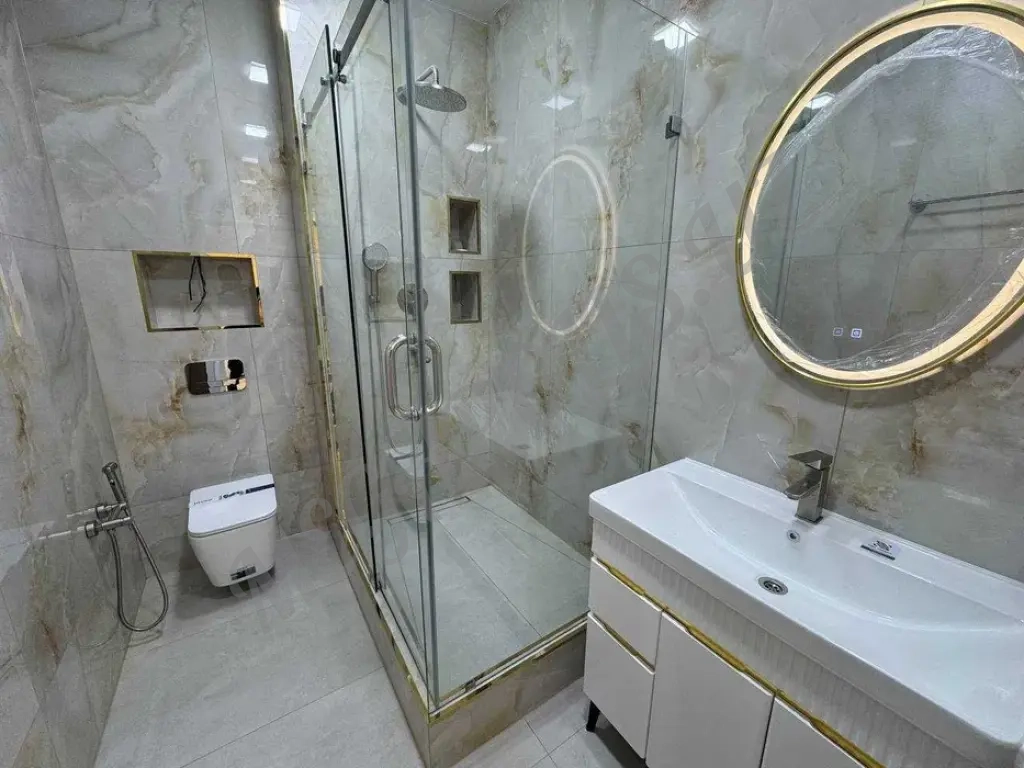 Шикарная светлая квартира в Мирабадском районе!