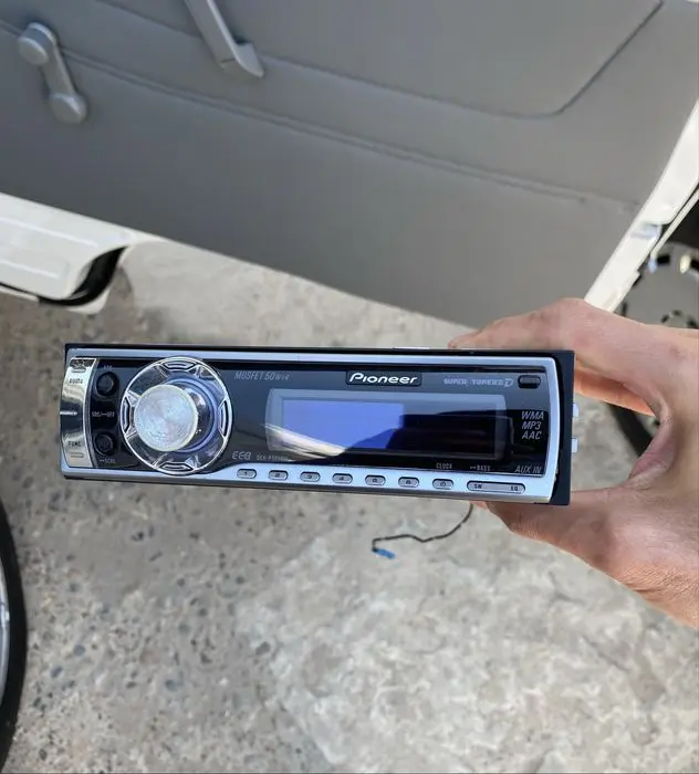 Pioneer DEH P5950IB