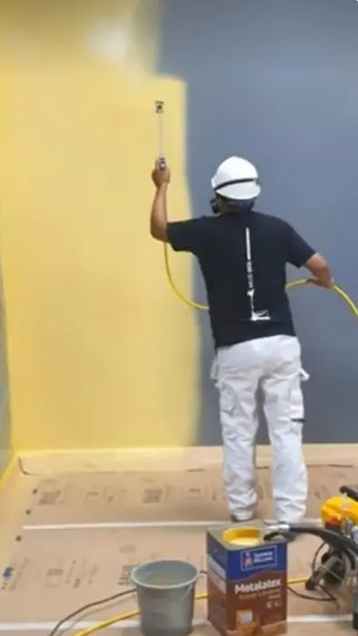 По краска на дрова и дома офис тоже идеальный будет