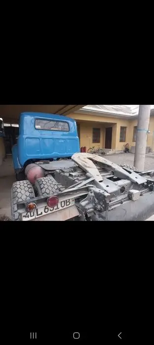 zil tigach sotiladi