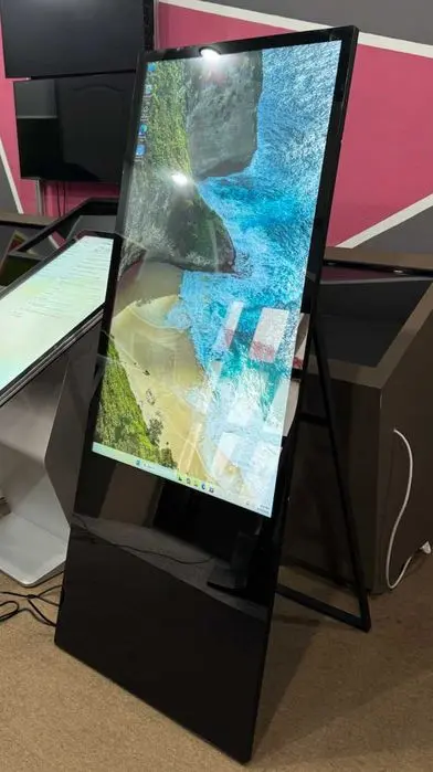 A-Frame video kiosk 55 dyuym