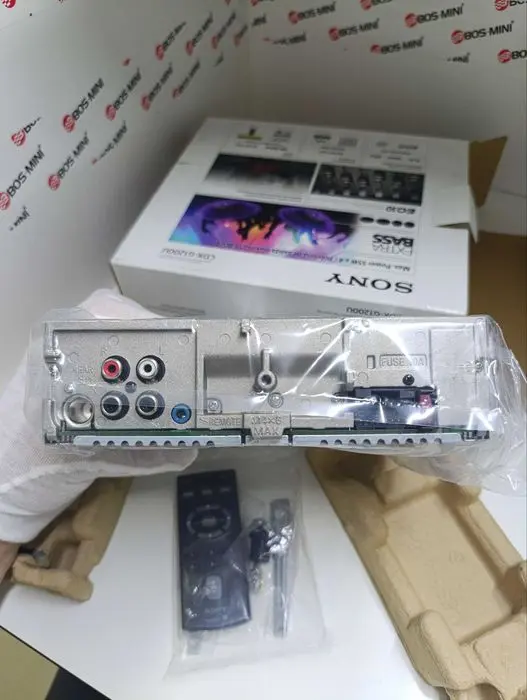 Sony CDX-G1200U avtomagnitola USB AUX 55x4W kuchli bass Original