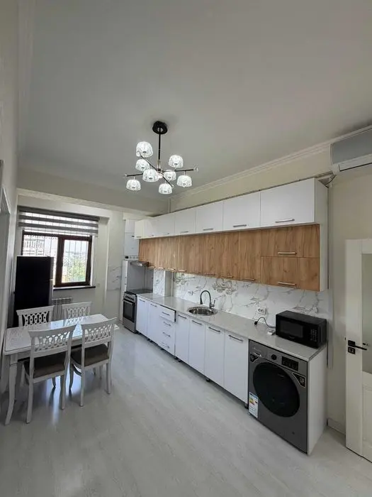 Сдаётся 3х- ком квартира на Массив Лисунова 70м2 За месяц 600$