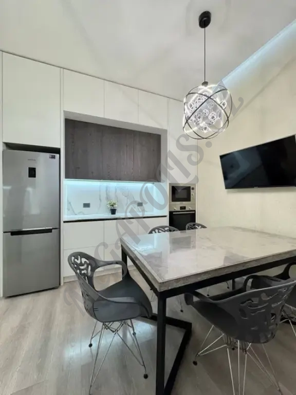 Квартира ЖК Parisien 4/7-8/8 140 кв.м