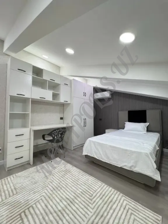 Квартира ЖК Parisien 4/7-8/8 140 кв.м