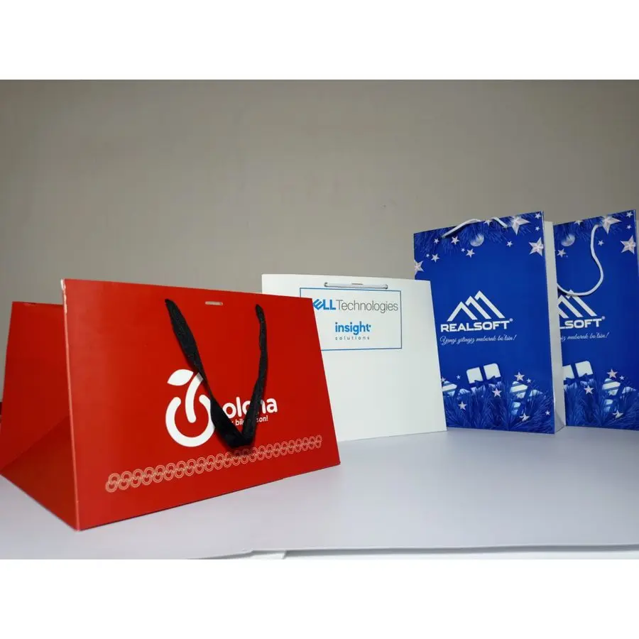 Полиграфия, картон пакеты, коробки. Poligrafiya, karton paket, korobka