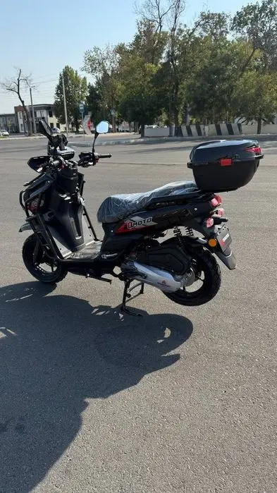Скутер танк 175 cc / Skuter tank 175 cc