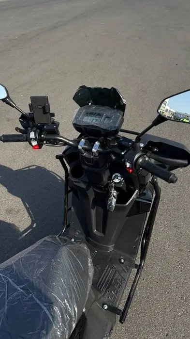 Скутер танк 175 cc / Skuter tank 175 cc
