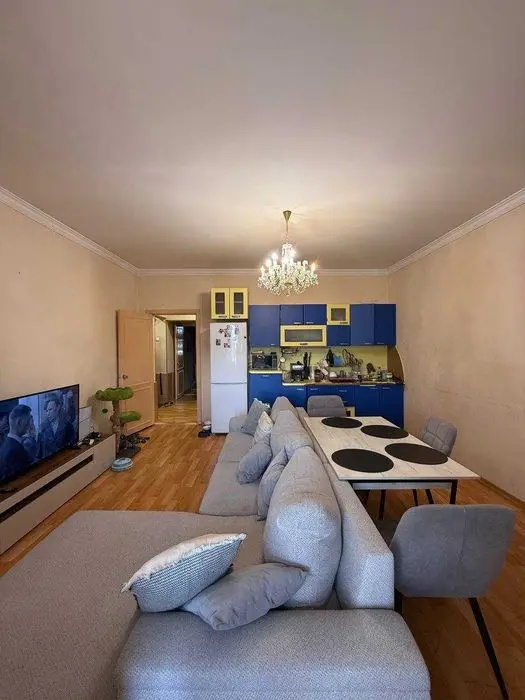 Продается Квартира в центре на Ц-1. 4/9/9. ор: школа  145.