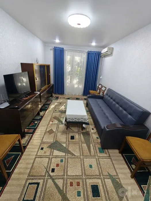 Продажа своя 2/1/2 м.Космонавтов,кирпич