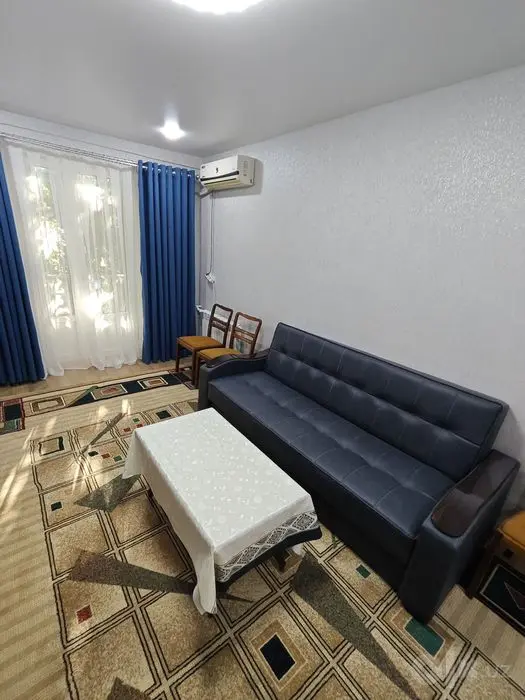 Продажа своя 2/1/2 м.Космонавтов,кирпич