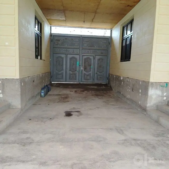 Срочно уй Янгийул Арча куча якинида, 6 сотих 6 хона