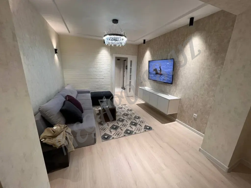 Продаю 2 ком Тузел 1 с мебелью