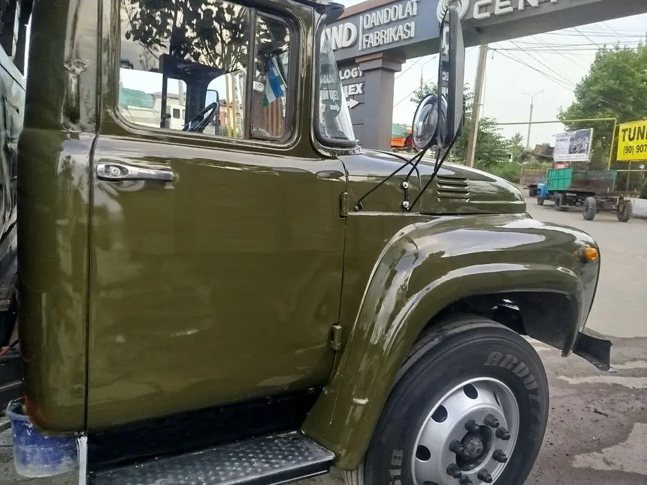 Zil 130 samasival sotiladi