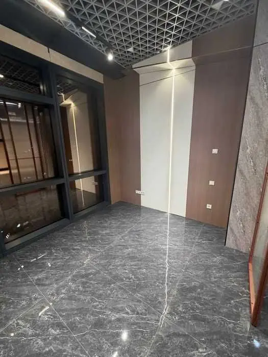 Сдам 38 м² Офис в Аренду в Piramit Tower. ул. Бабура. Яккасарайский!