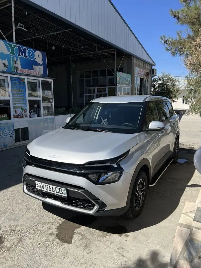 KIA carens 2025 yangi 23,000$