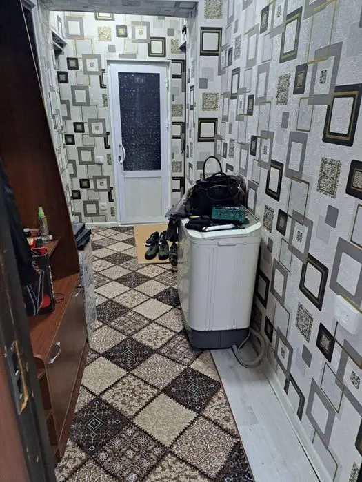 Метро Буюк ипак йули,  Дипломатия,  Максим Горький,  Саёхат