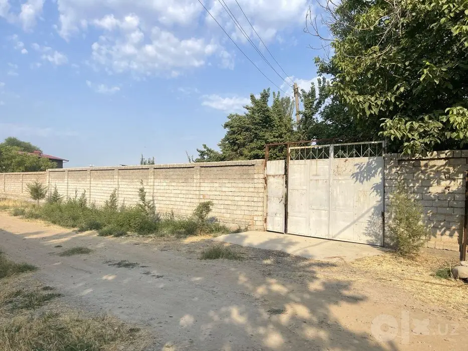 Участка сотилади 60.000 келишилади Кибрай, Водаканал кучадан кирганда