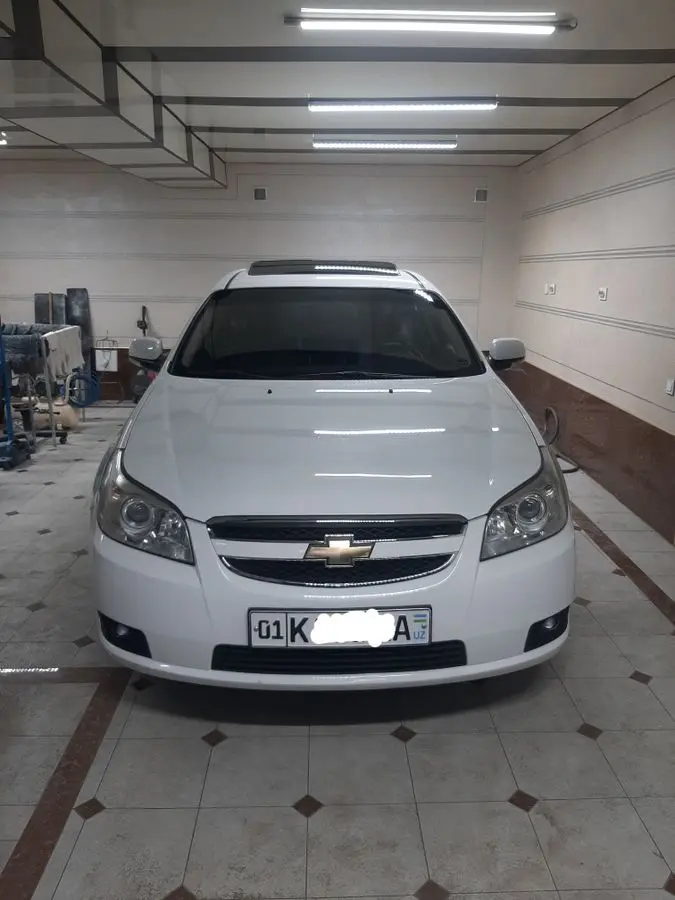 Sotiladi Epica LT 2009 yil 2.4 mator Benzinda