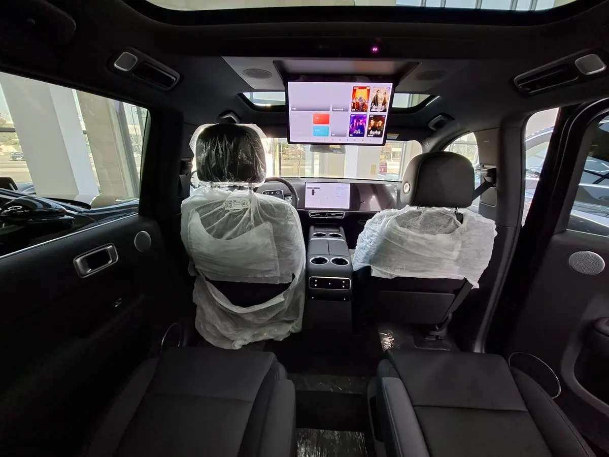 Li Xiang L9 ultra 2025 super narxda