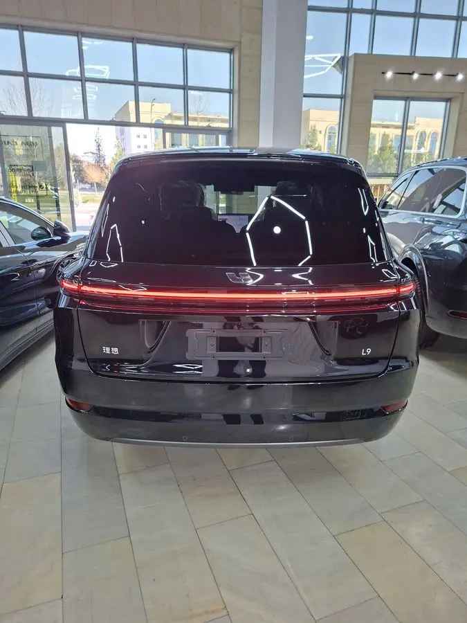 Li Xiang L9 ultra 2025 super narxda