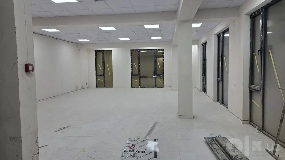 Чиланзар 19кв ор 50/50 автомойка 96м²1этаж 140м²2этаж140м³3этаж 2линия