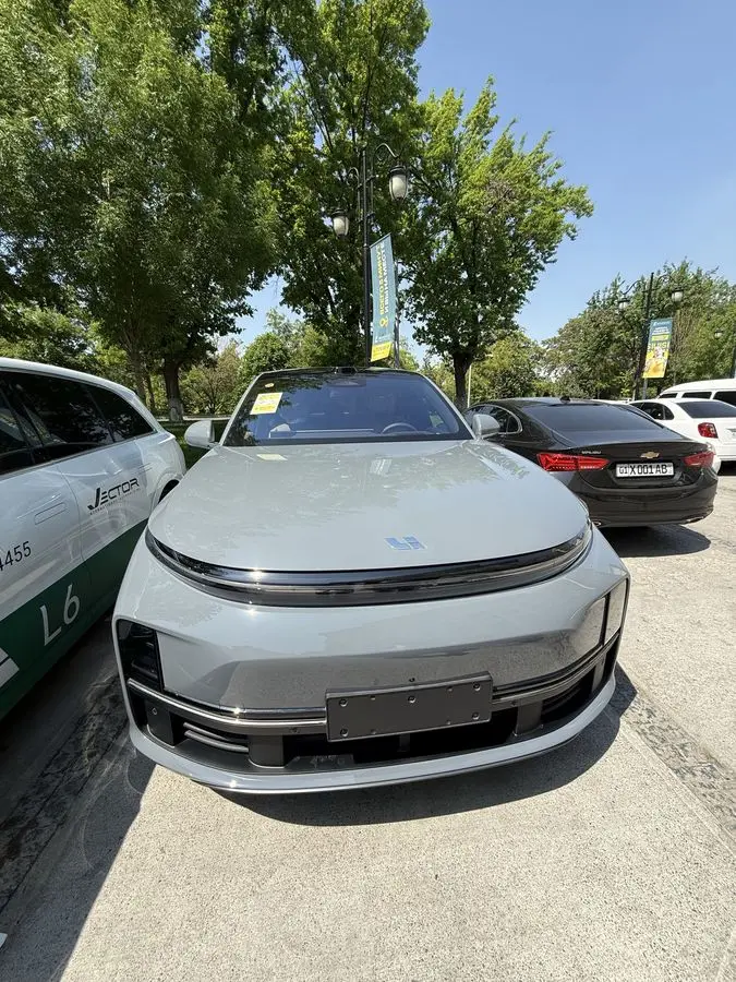 Li Xiang L7 ULTRA Абсолютно новая Машина на Гарантии