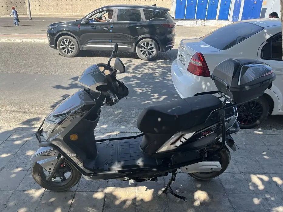 Skuyer zor va hamyonbob bunaqa narxda yoq skuter