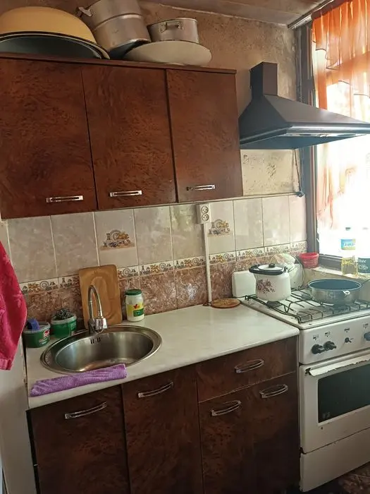 Продаю двух комнатную квартиру