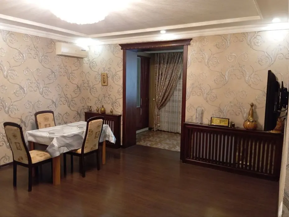 Ц 15 Жангох 2-ком 3-Этаж Евроремонт Меб+Тех Ор-р:Абай Корзинка