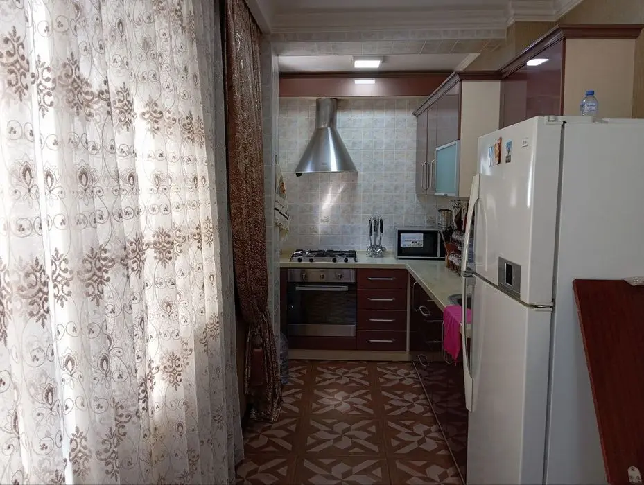 Ц 15 Жангох 2-ком 3-Этаж Евроремонт Меб+Тех Ор-р:Абай Корзинка