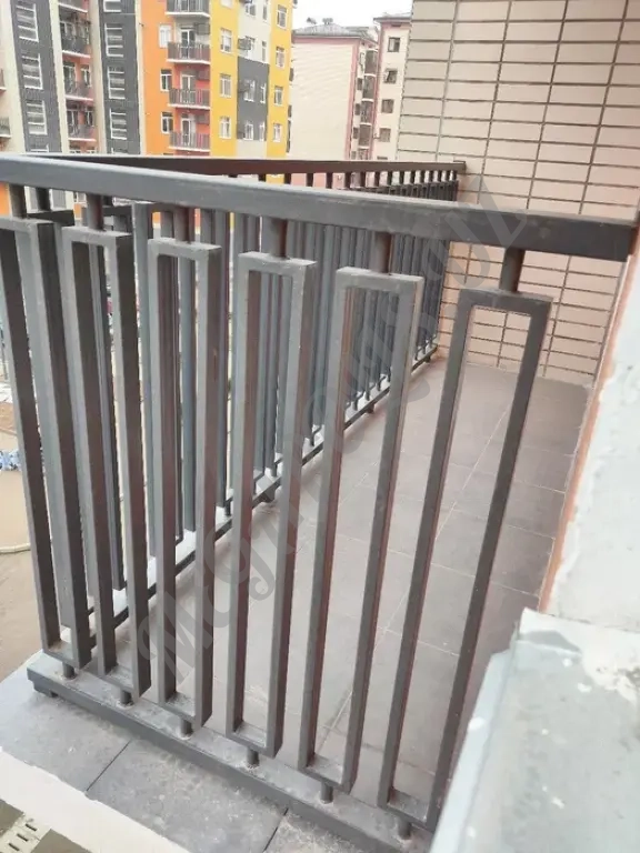 Сдаю свою квартиру в центре на улице Махтумкули ЖК Голден Хаус