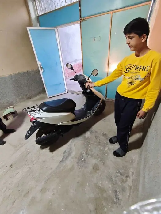 Скутер Honda dio