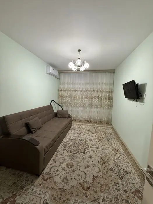 Olmazor city 2 xona sotiladi o’zimniki