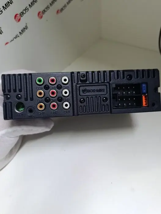 Magnitafon BOS 972 Bluetooth Fleshka Aux Radio  Avtomagnitola