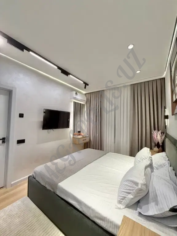 Продаётся КВАРТИРА 2/4/4 на 60м2 Ор-р: метро Айбек, Федорович