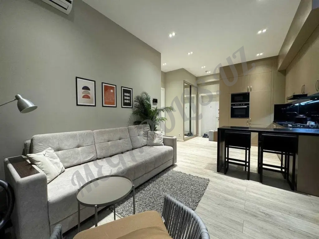 СРОЧНО продается в ЖК Казахстан 3х комнатная кв-ра