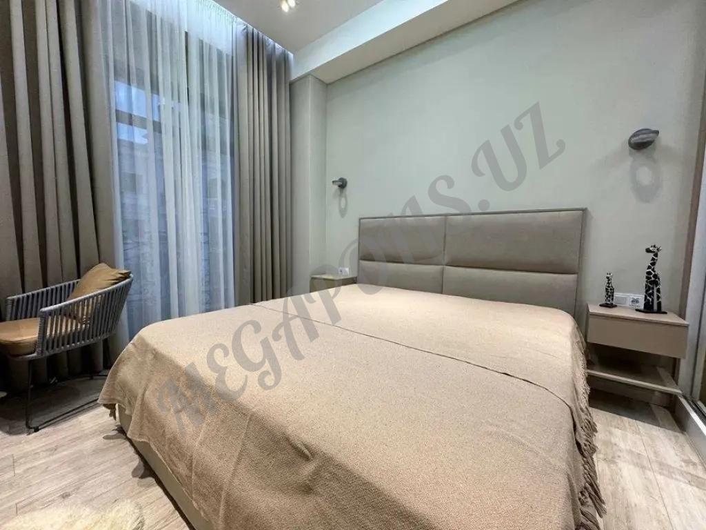 СРОЧНО продается в ЖК Казахстан 3х комнатная кв-ра