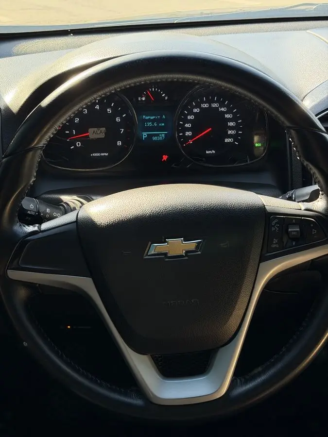 Captiva 4 3 mator 2016 yil Probeg 98.500km