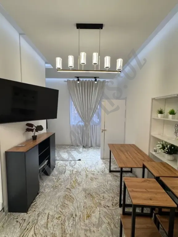 Срочно сдается квартира Чирчик 90квадрат 500ка Горпарк сдаётся Люкс квартира