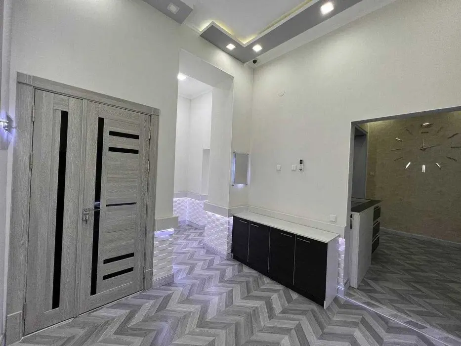 Офис Продажа! 204м2 + 150м2 цоколь на Шота Руставели! Крг