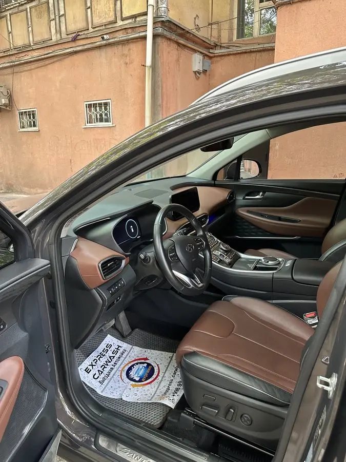 Продается Hyundai SantaFe 2022
