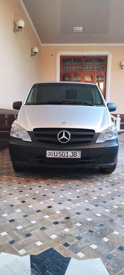 Mercedes Benz Vito