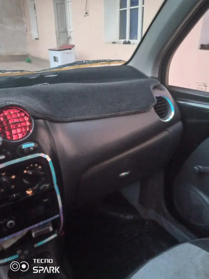 Matiz prastoʻy  111