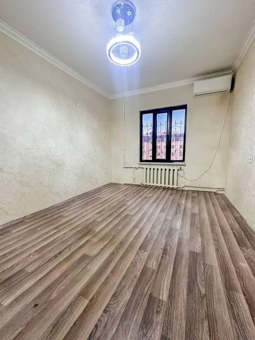 Продается 2в3-х ком квартира Карасу-6. 275-школа