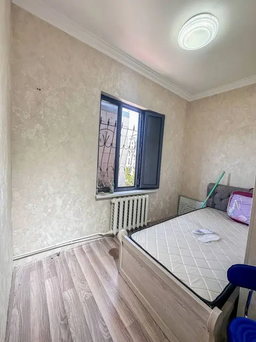Продается 2в3-х ком квартира Карасу-6. 275-школа
