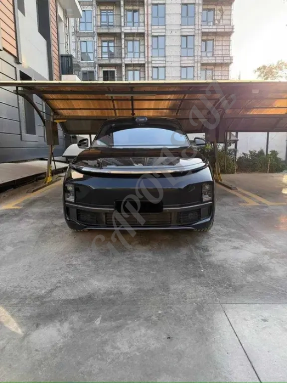 LiXiang Li L9 Ultra 2025г